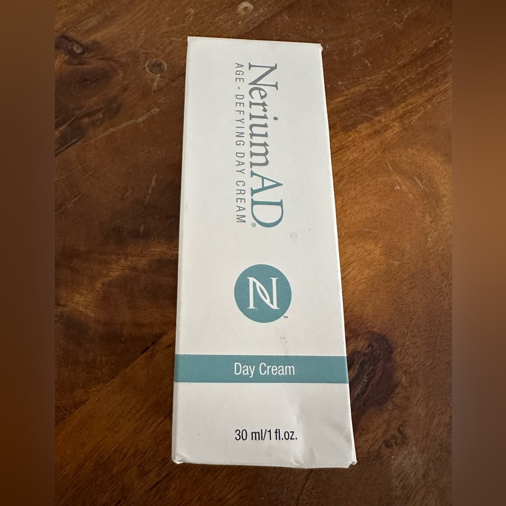 Nerium AD Day cream 30mL NEW in box